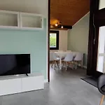 Haus F 21- Randlage Mit Wiesenweitblick Eingezaeu By Interhome *