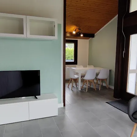 Haus F 21- Randlage Mit Wiesenweitblick Eingezaeu By Interhome *